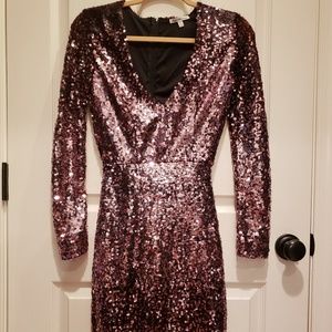 🔥HOT🔥 ROSE GOLD SEQUIN long sleeve dress